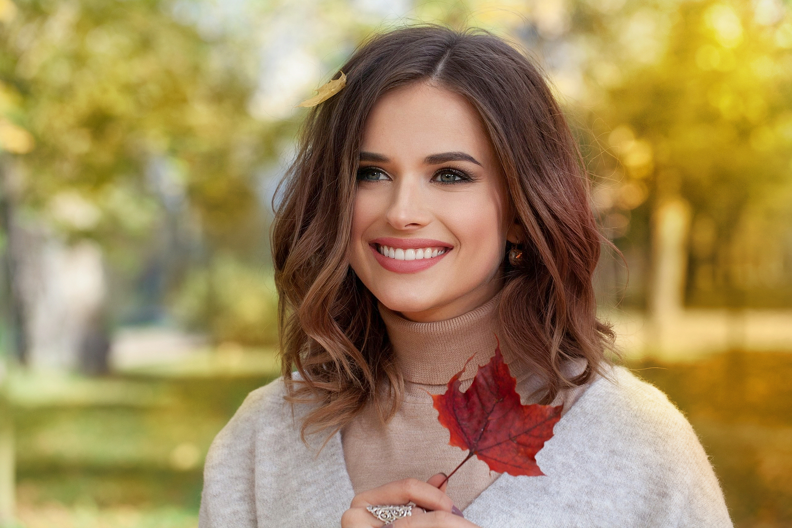 Common Cosmetic Dentistry Procedures That Improve The Smile Aesthetics